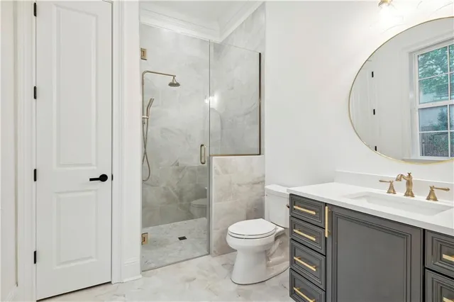 $2,499,000 | 200 Bellaire Drive, New Orleans, LA 70124