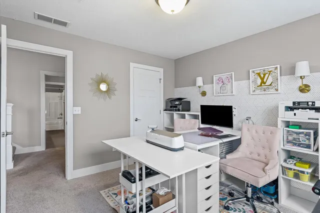 $499,000 | 309 London Way, Savoy, IL 61874