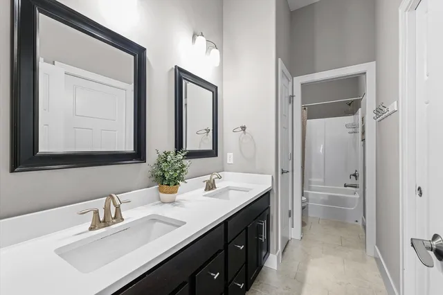 $499,000 | 309 London Way, Savoy, IL 61874