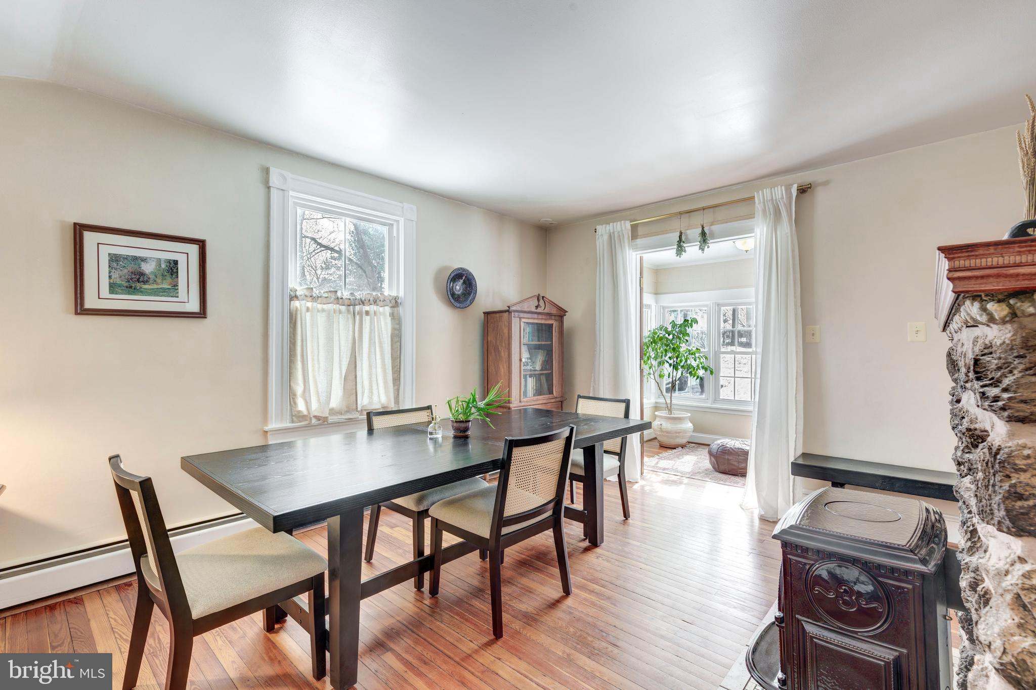 102 Pleasant Hill Road Owings Mills, MD 21117 - Photo 17 of 35 Dining room
