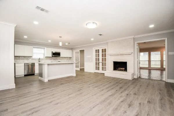 $389,000 | 14011 Wickersham Lane, Houston, TX 77077