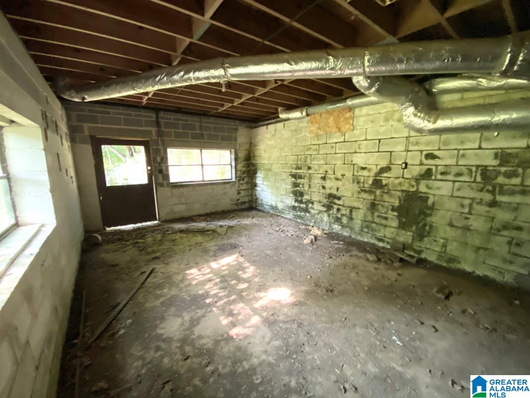 1939 Brackett Loop Road Birmingham, AL 35214 - Photo 19 of 20 Gallery Image 19