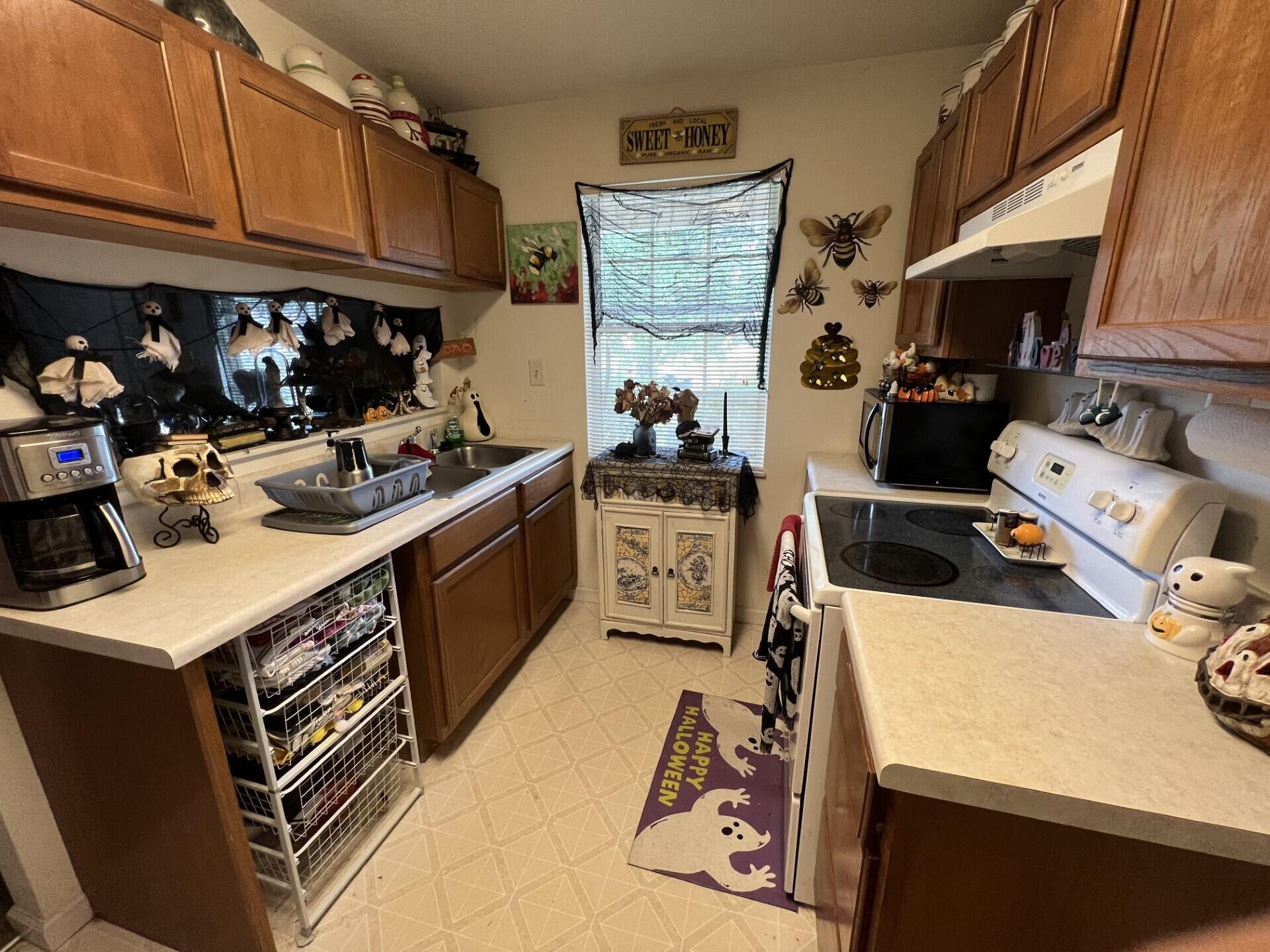 7500 Gary White Road Corryton, TN 37721 - Photo 21 of 35 Gary white kitchen