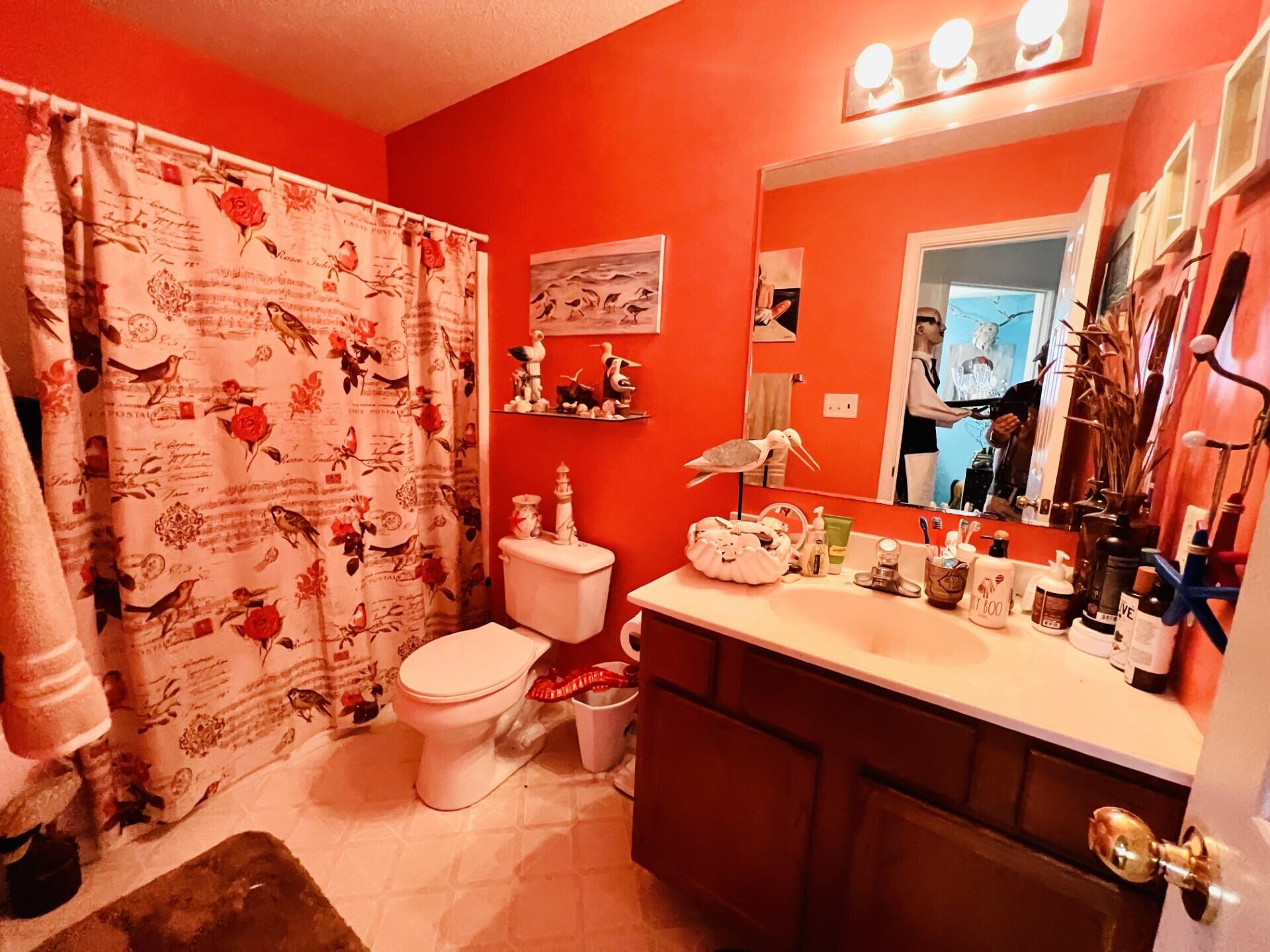 7500 Gary White Road Corryton, TN 37721 - Photo 32 of 35 Gary white bath 2.2