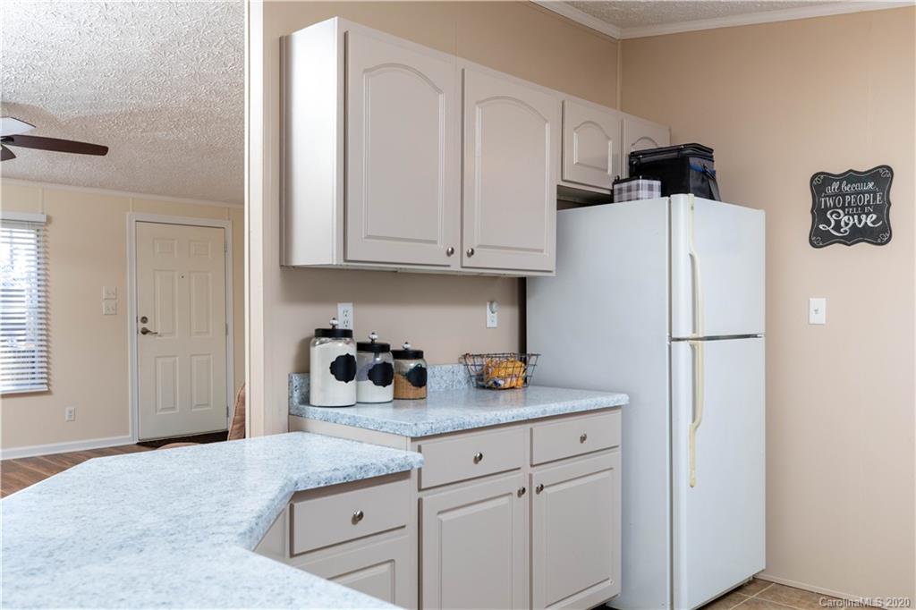 1801 Davis Farm Road York, SC 29745 - Photo 11 of 24 Gallery Image 11