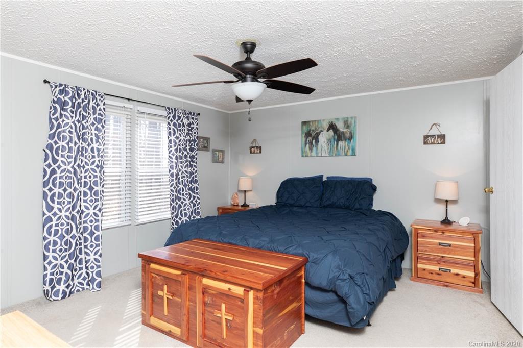 1801 Davis Farm Road York, SC 29745 - Photo 16 of 24 Gallery Image 16
