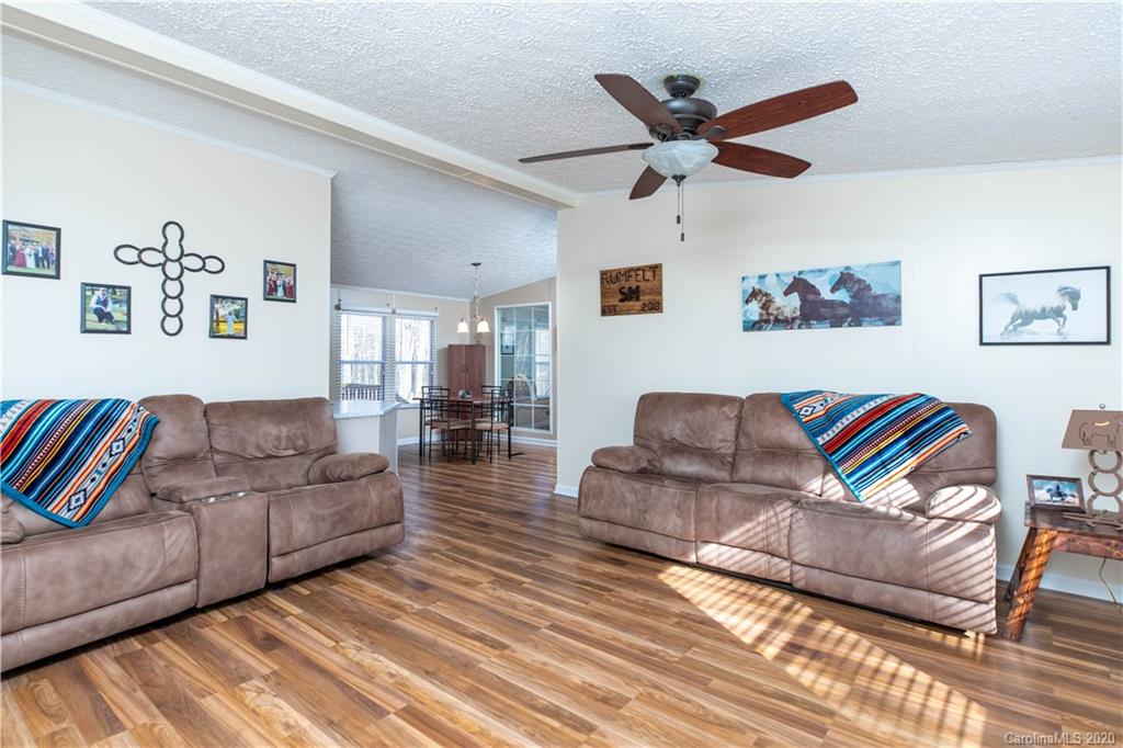1801 Davis Farm Road York, SC 29745 - Photo 3 of 24 Gallery Image 3
