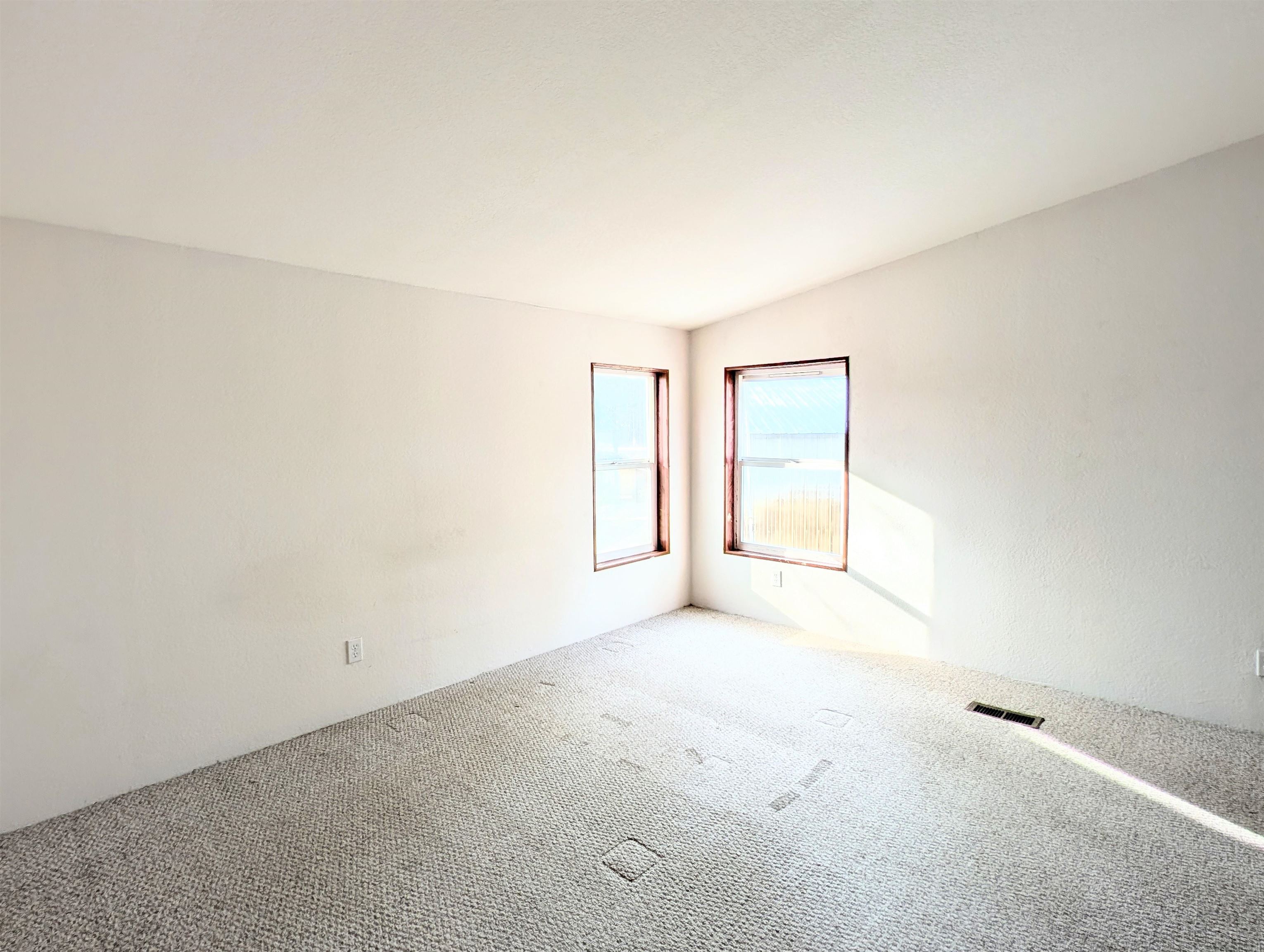 4040 Lyon And Moss Road Loon Lake, WA 99148 - Photo 16 of 49