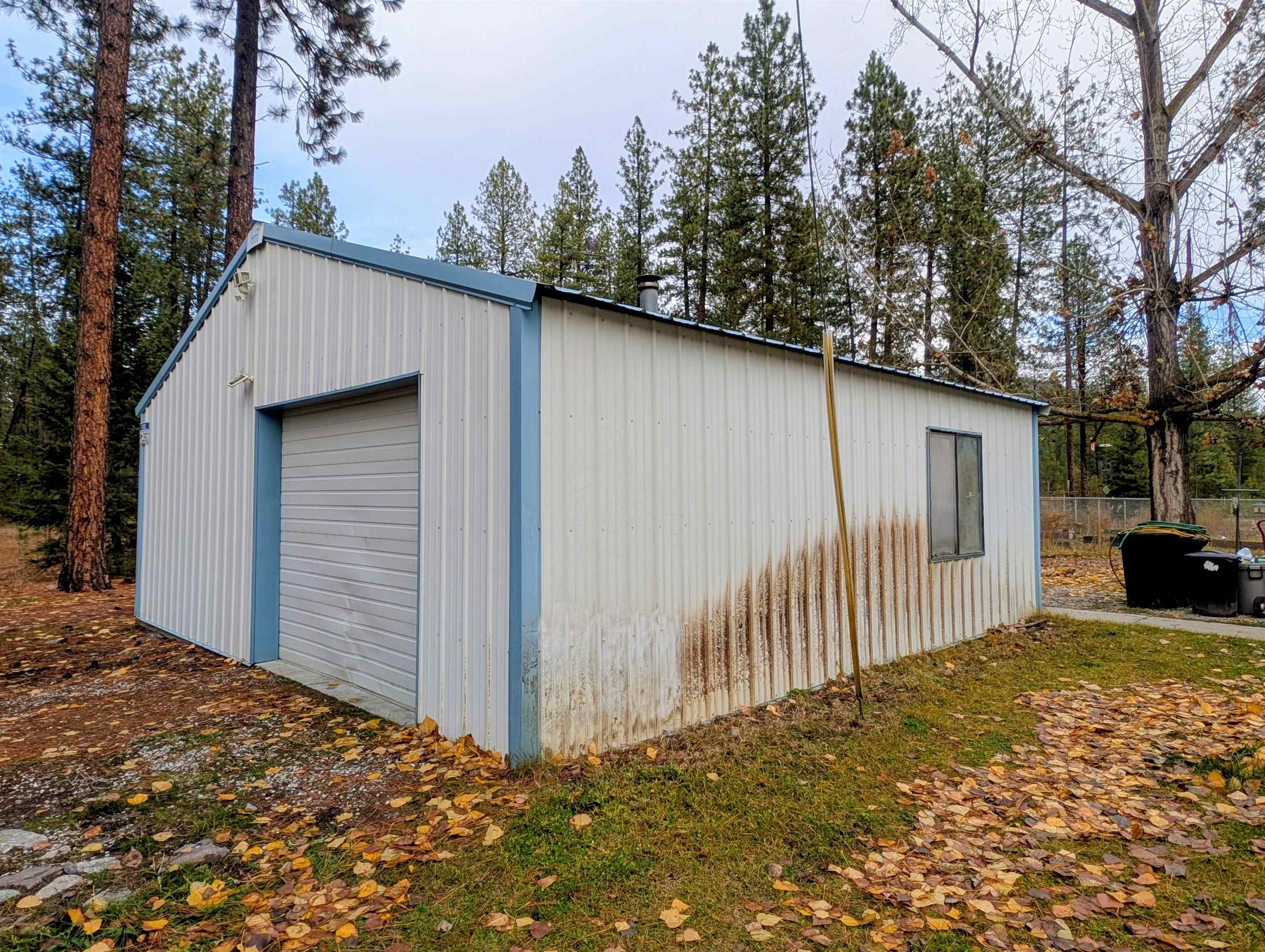 4040 Lyon And Moss Road Loon Lake, WA 99148 - Photo 27 of 49