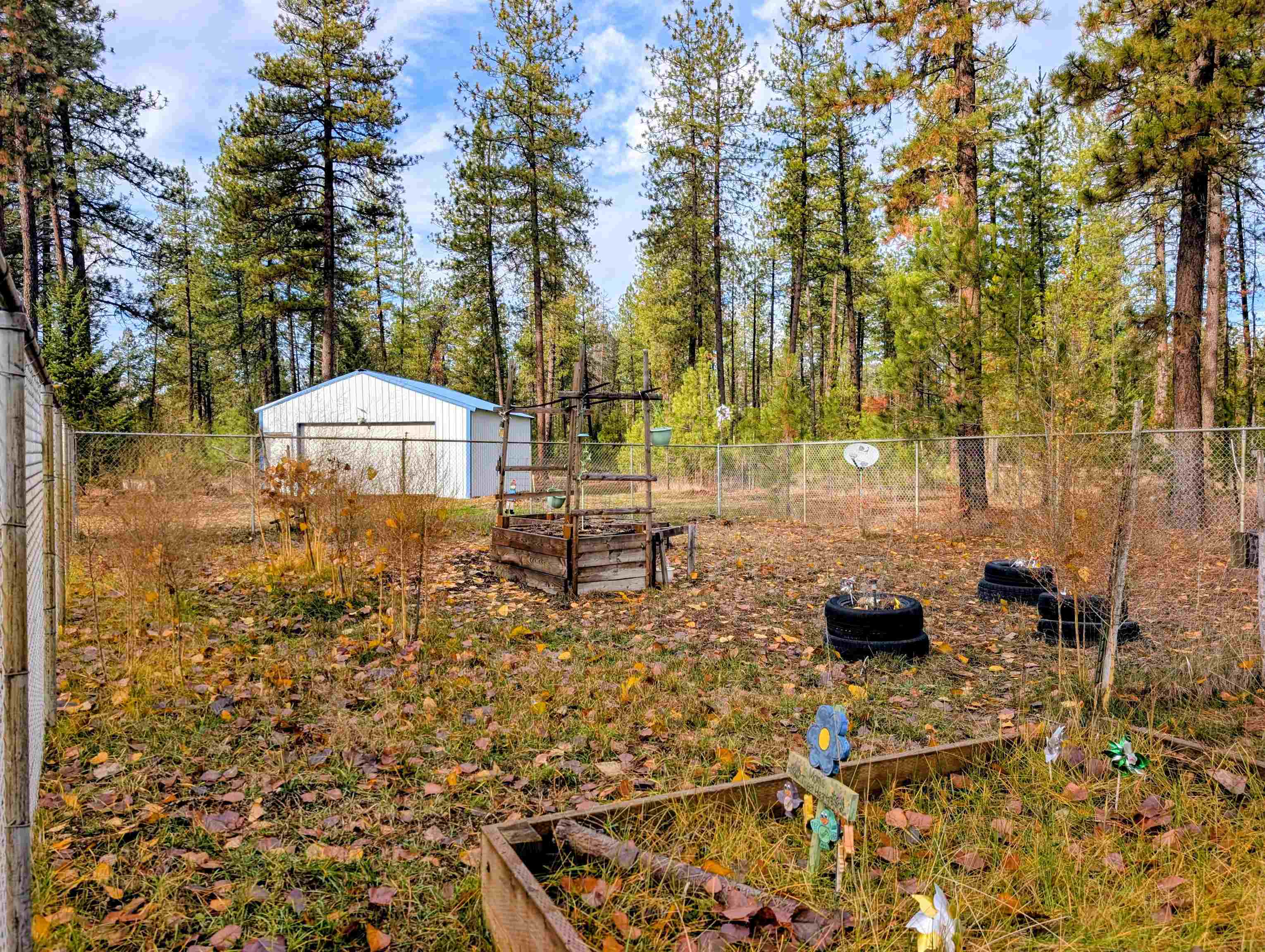 4040 Lyon And Moss Road Loon Lake, WA 99148 - Photo 33 of 49