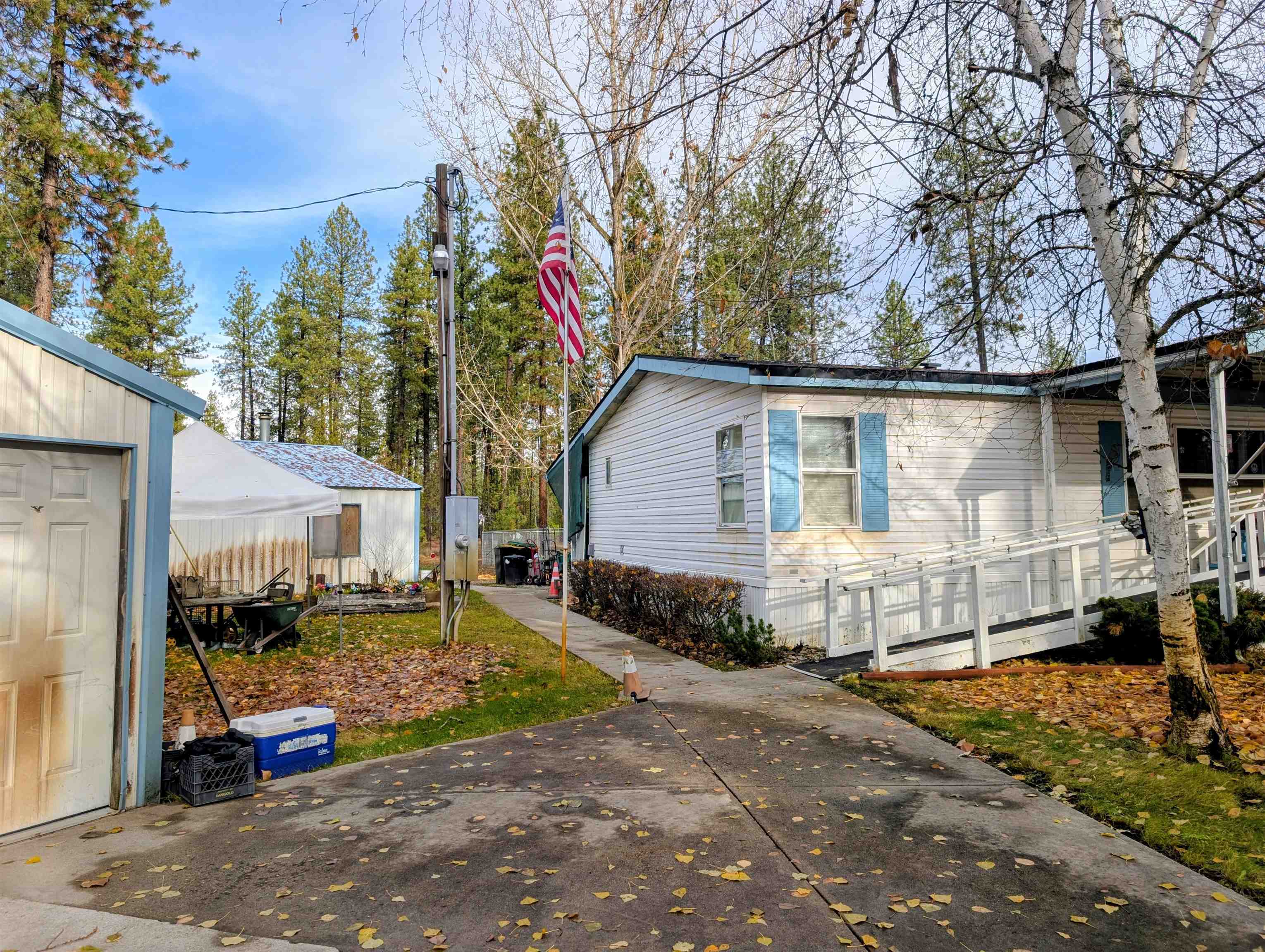 4040 Lyon And Moss Road Loon Lake, WA 99148 - Photo 36 of 49