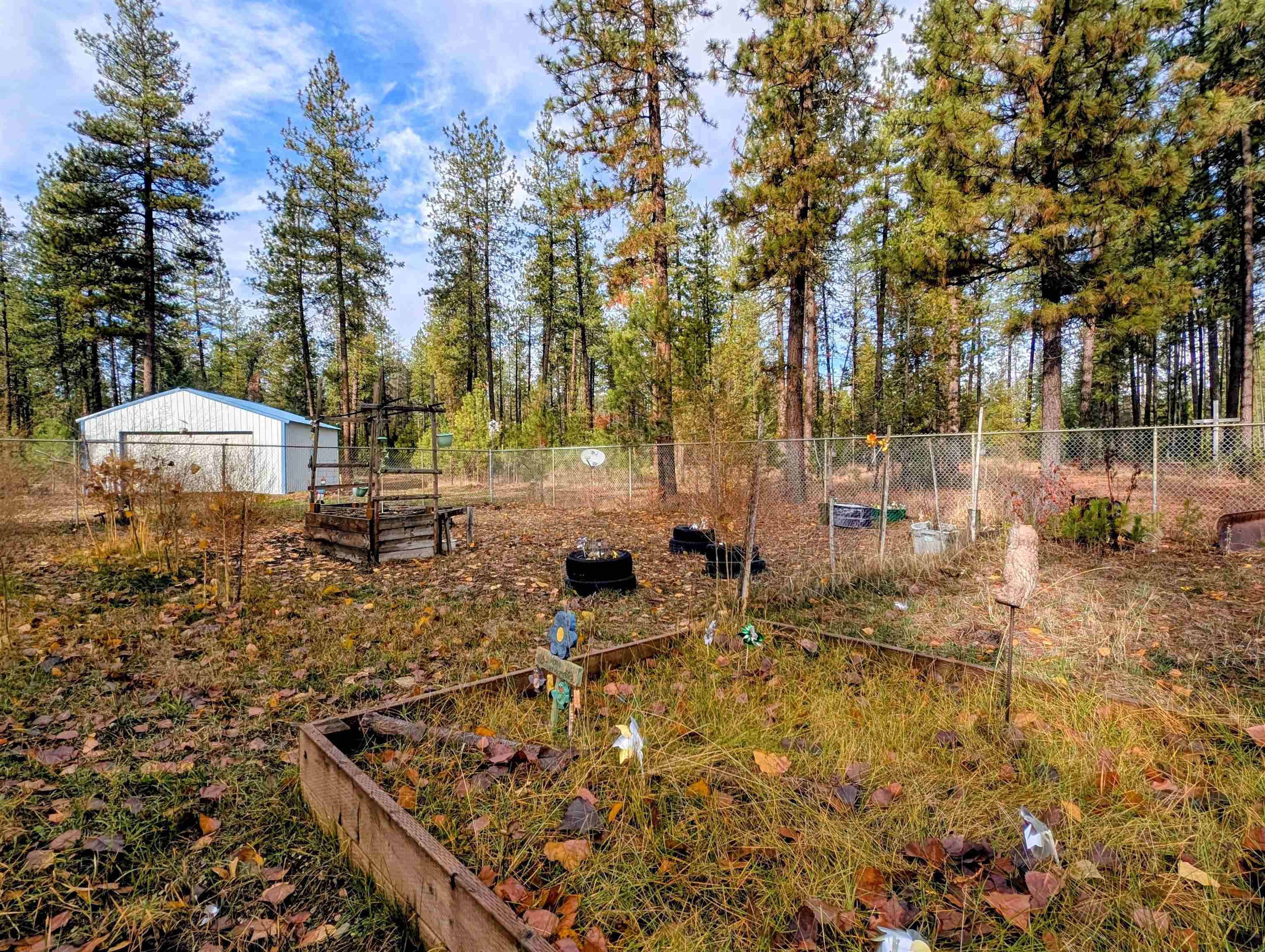 4040 Lyon And Moss Road Loon Lake, WA 99148 - Photo 42 of 49