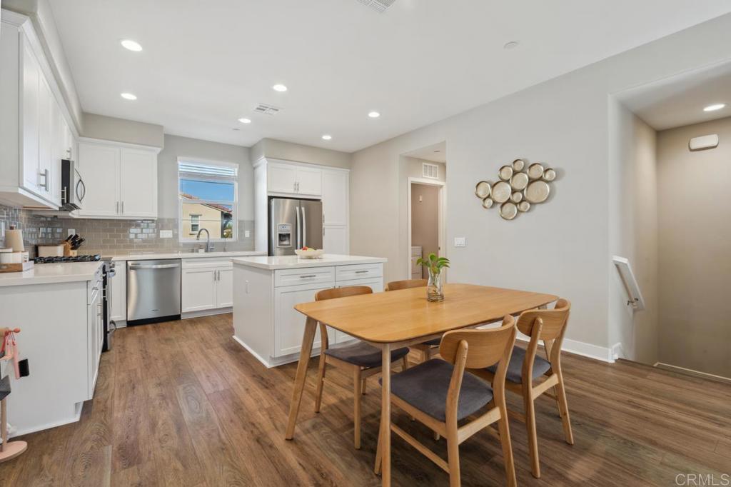 4349 Harbor Way, Unit 2 Oceanside, CA 92056 - Photo 11 of 54