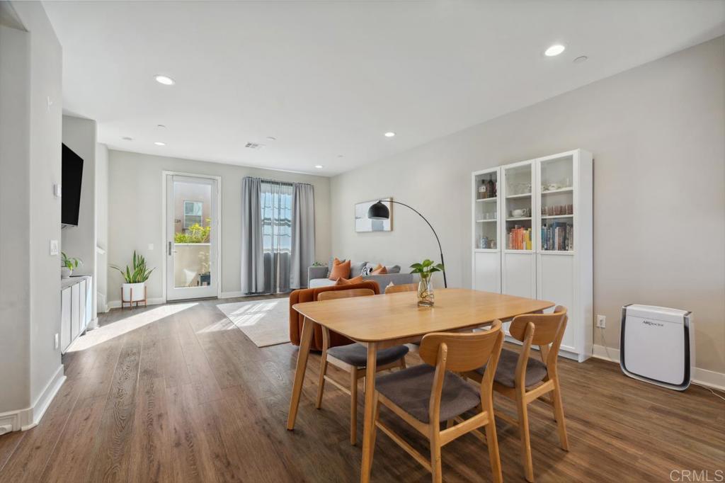 4349 Harbor Way, Unit 2 Oceanside, CA 92056 - Photo 19 of 54