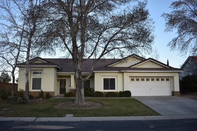 $4,500 | 41002 Flagstone Street, Palmdale, CA 93551