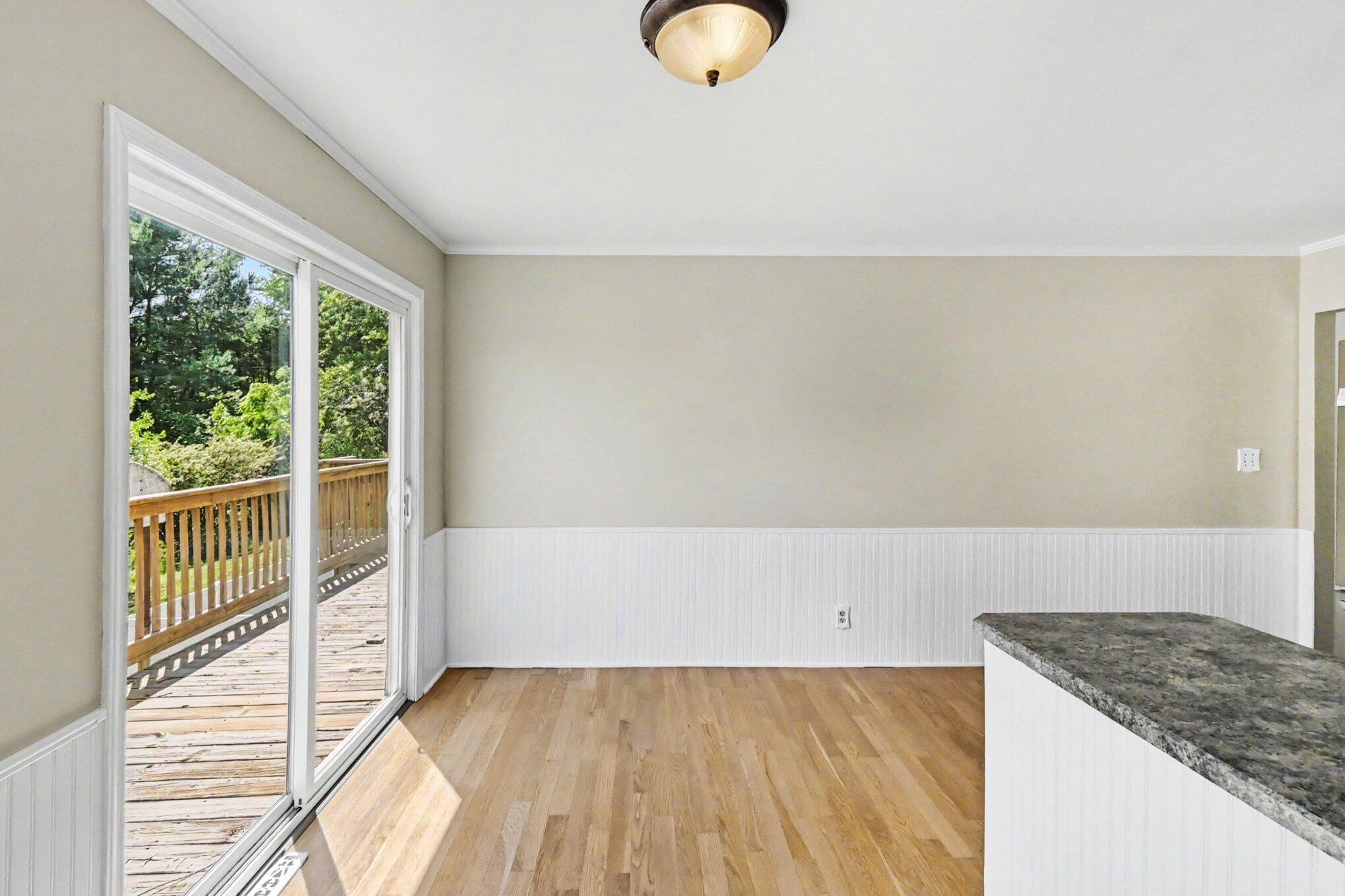1077 Gidner Road Charlotte, MI 48813 - Photo 5 of 29 005_file_7200