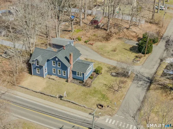 $2,395 | 24 North Main Street, Unit 1, East Hampton, CT 06424