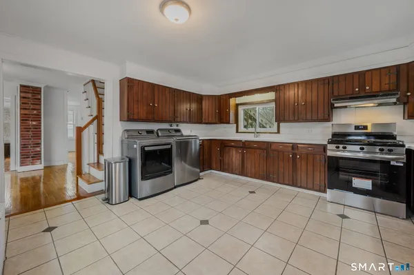 $2,395 | 24 North Main Street, Unit 1, East Hampton, CT 06424
