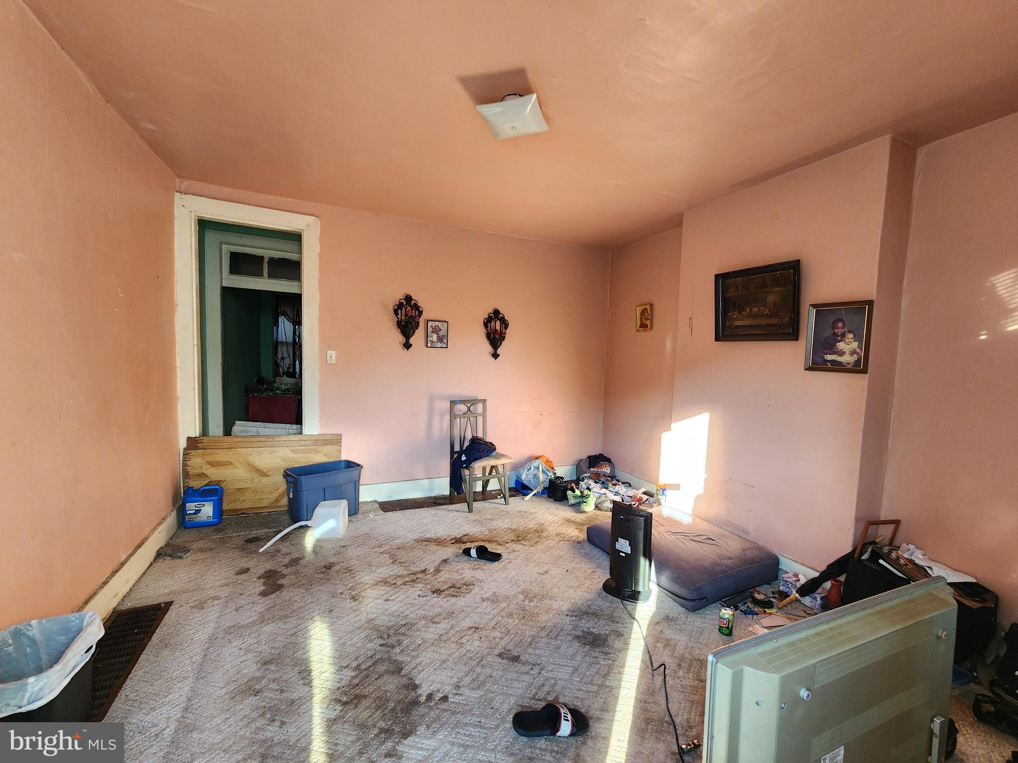 306 North Franklintown Road Baltimore, MD 21223 - Photo 4 of 9