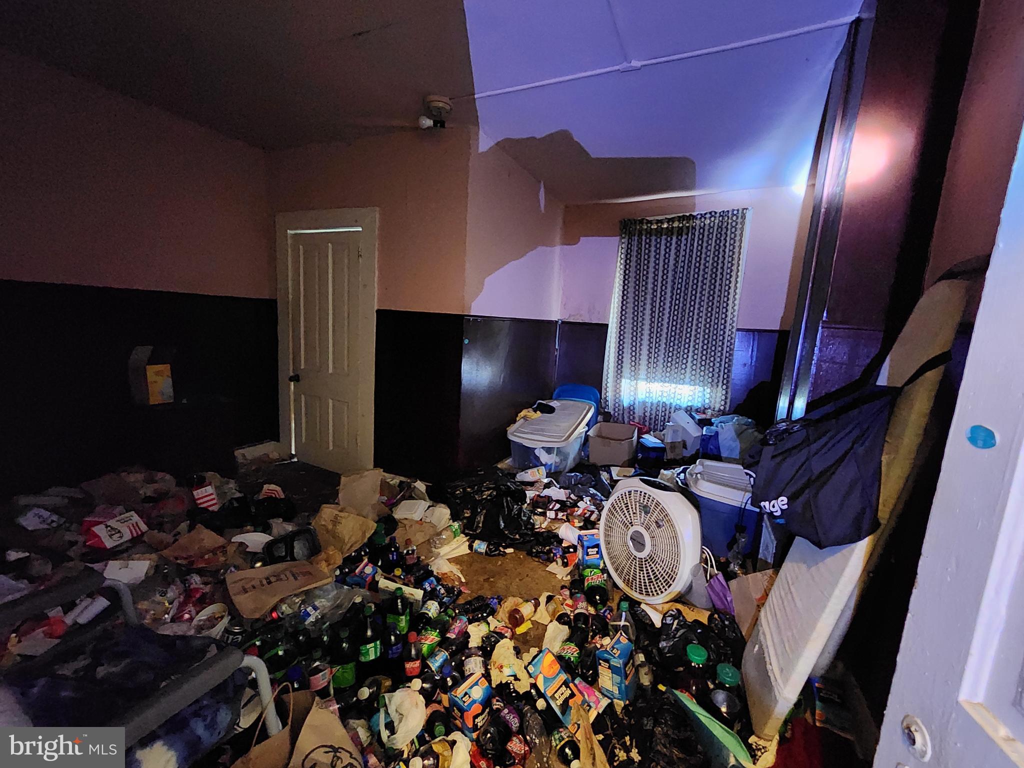 306 North Franklintown Road Baltimore, MD 21223 - Photo 6 of 9