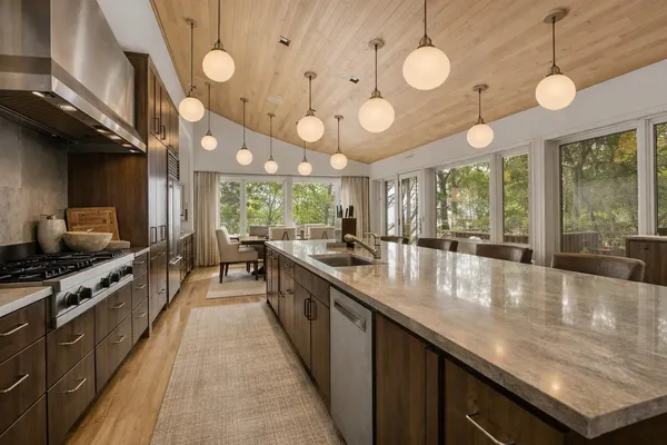 $10,950,000 | 20 Wyman Drive, Wolfeboro, NH 03894