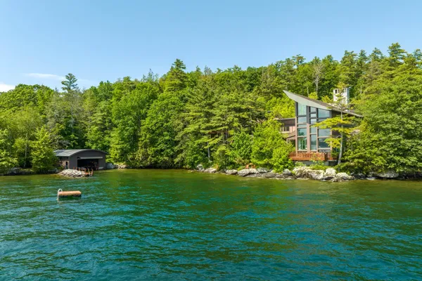 $10,950,000 | 20 Wyman Drive, Wolfeboro, NH 03894
