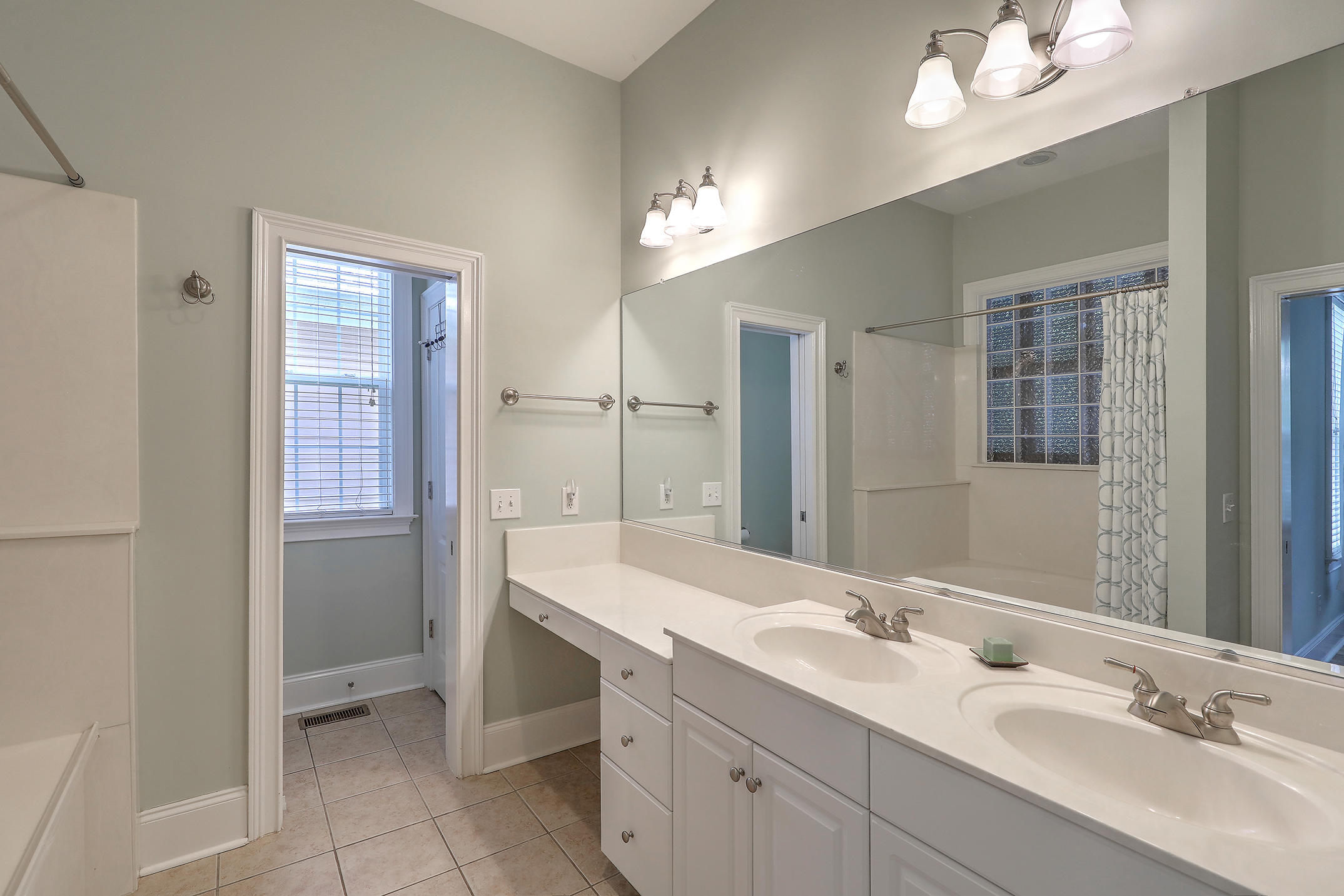 3006 Spring Tide Court Charleston, SC 29414 - Photo 25 of 35 1R3A7850_1_2