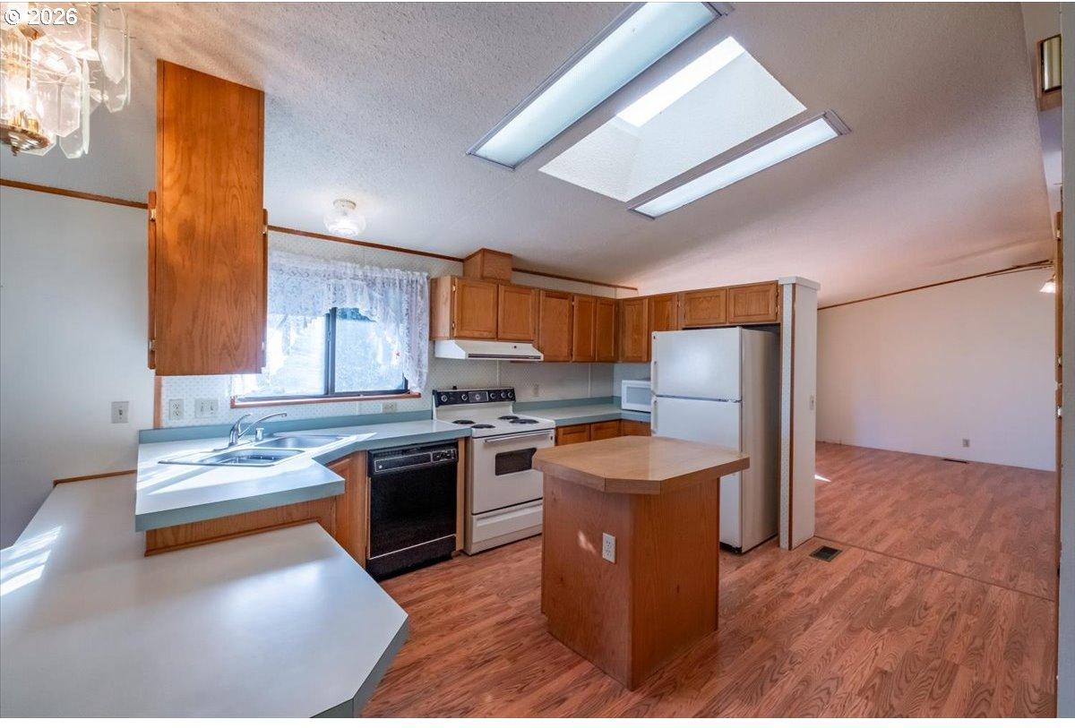1026 Turbyne Road Sweet Home, OR 97386 - Photo 11 of 30 Gallery Image 11