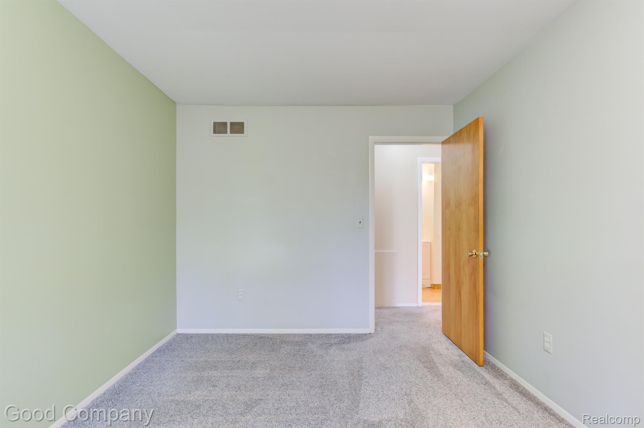 769 Oak Brook Ridge Drive Rochester, MI 48307 - Photo 36 of 56 Gallery Image 36