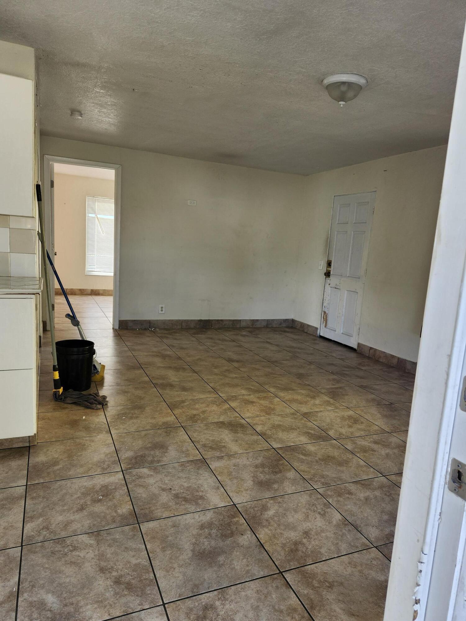 1102 James Road Lake Worth, FL 33462 - Photo 13 of 13 1000004519