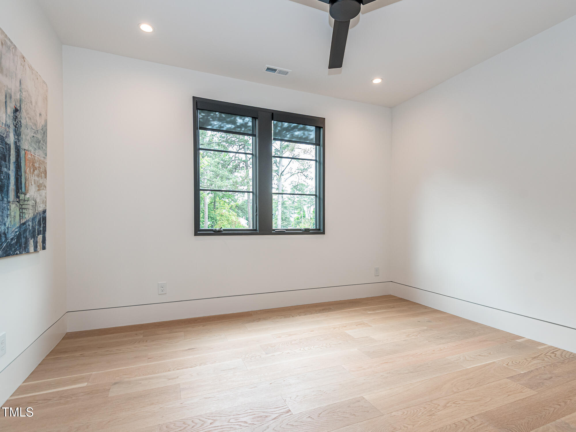 661 Manchester Drive Raleigh, NC 27609 - Photo 33 of 52 InTrust_Realty_Lee_661_Manchester-9487