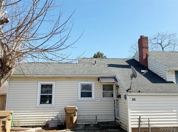 $199,999 | 33-35 Brookhaven Drive, Cheektowaga, NY 14225