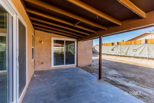 929 South Ranger Street Ridgecrest, CA 93555 - Photo 23 of 25 a view of an entryway