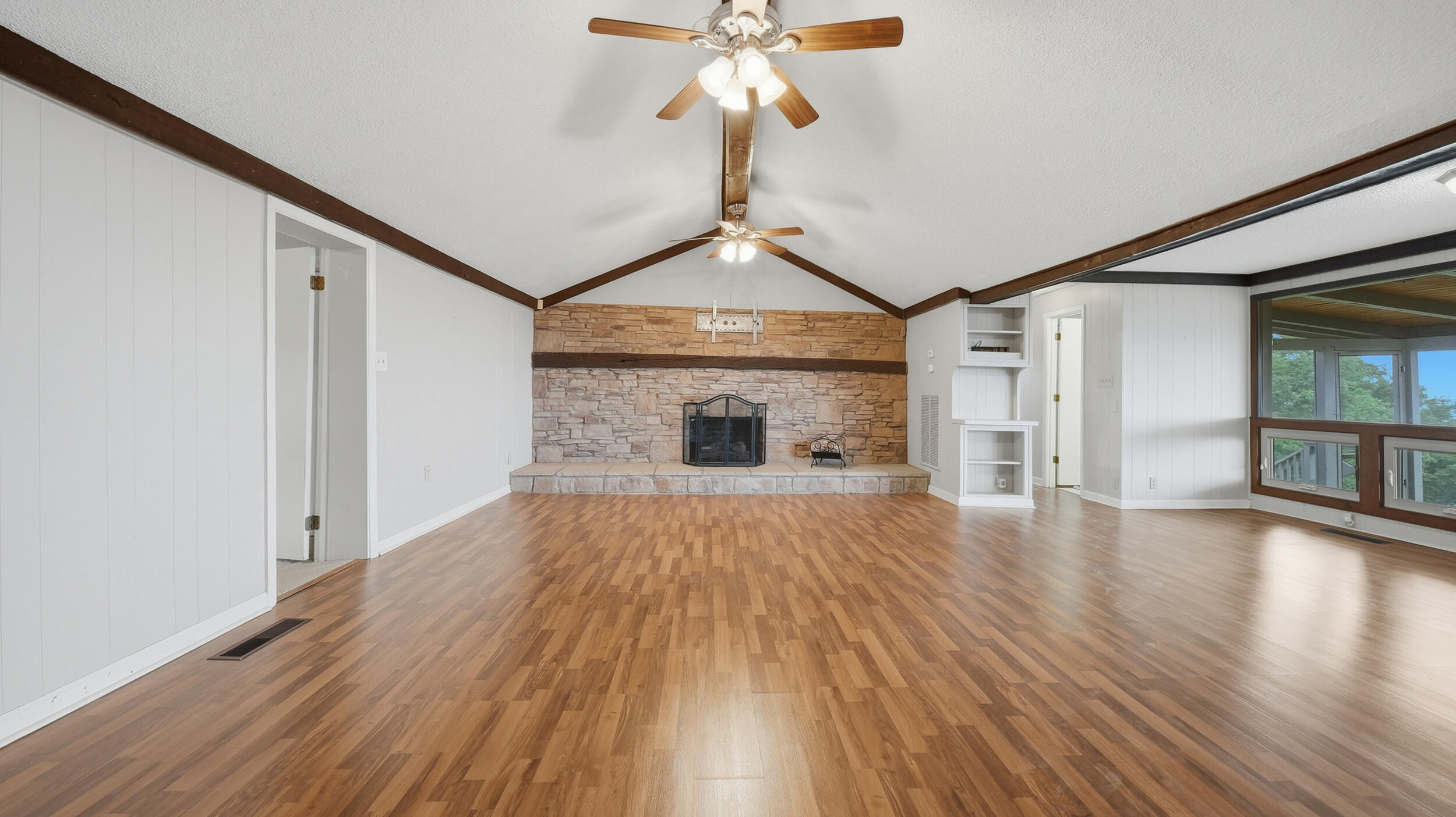 12024 Laurbrow Road Soddy-Daisy, TN 37379 - Photo 10 of 36 7_7_12024 laurbrow rd-7