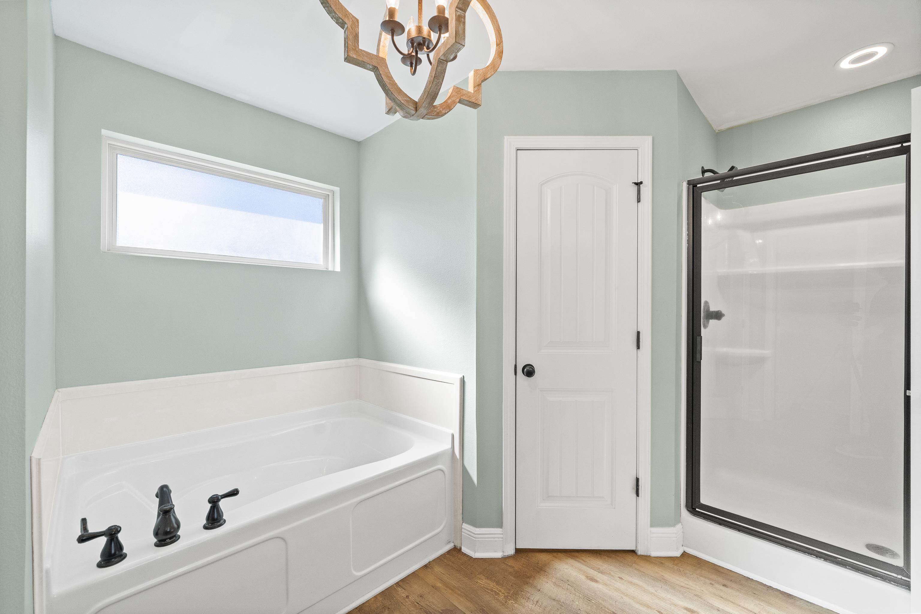 18634 Explorer Drive Loxley, AL 36551 - Photo 21 of 31 Bathroom