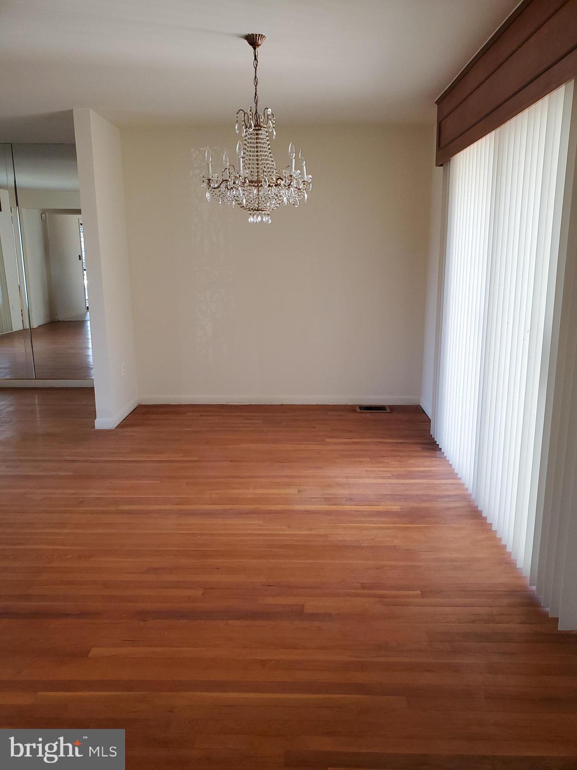 3611 Jeff Road Glenarden, MD 20706 - Photo 12 of 29 Dinning Room
