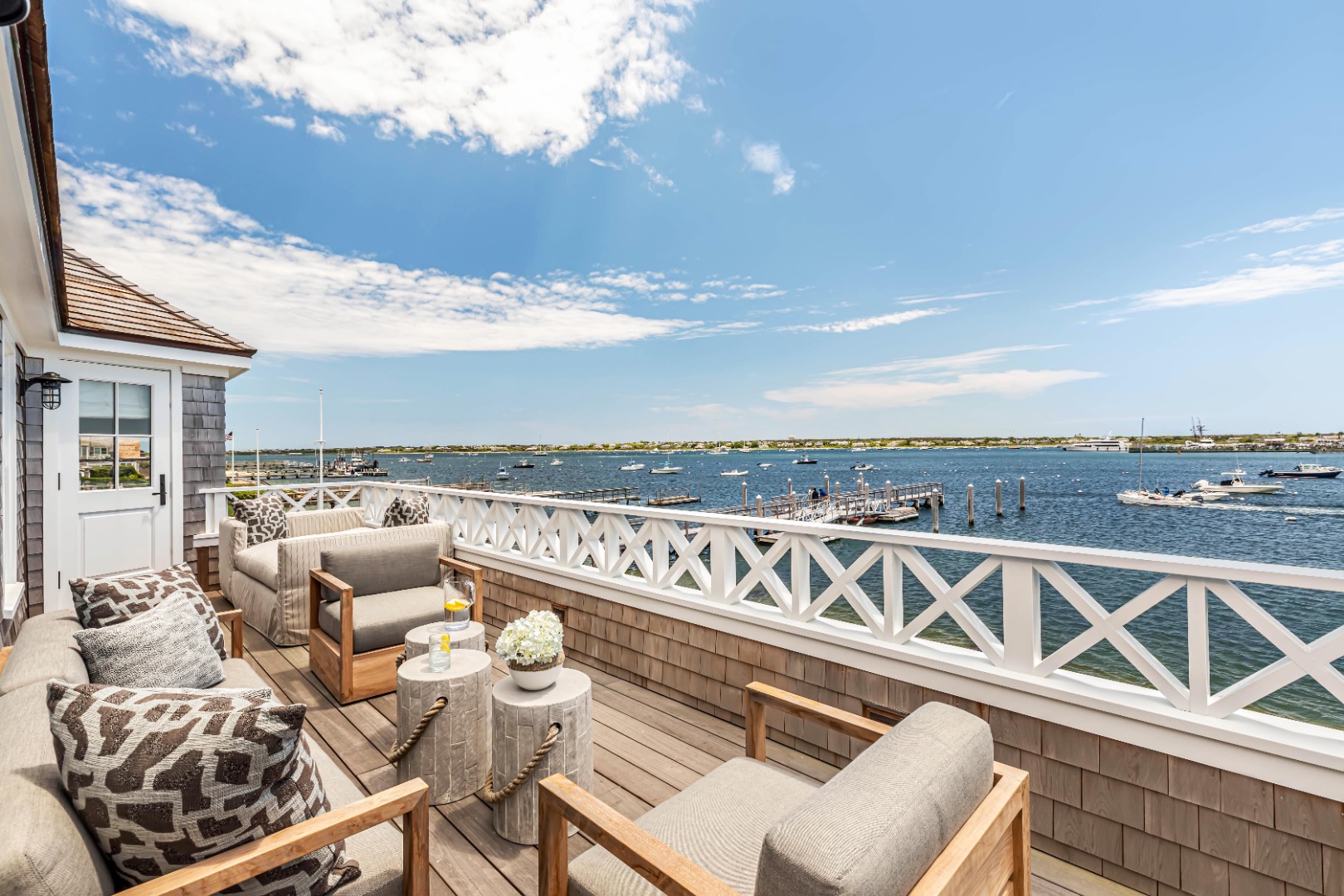 36 Easton Street Nantucket, MA 02554 - Photo 23 of 37