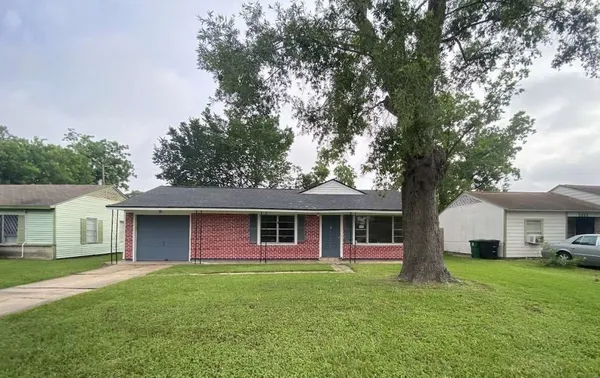 $1,899 | 5715 Belmark Street, Houston, TX 77033