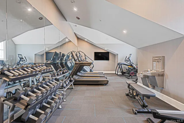 $780,302 | 142 August Circle, East Northport, NY 11731