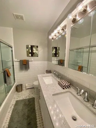 $3,110 | 254 Terrace Road, Unit T6254, Bayport, NY 11705