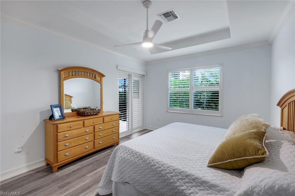 1277 Rialto Way, Unit 201 Naples, FL 34114 - Photo 16 of 47