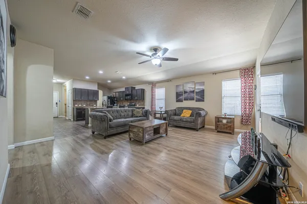 $269,500 | 12212 Bening Valley, Schertz, TX 78154