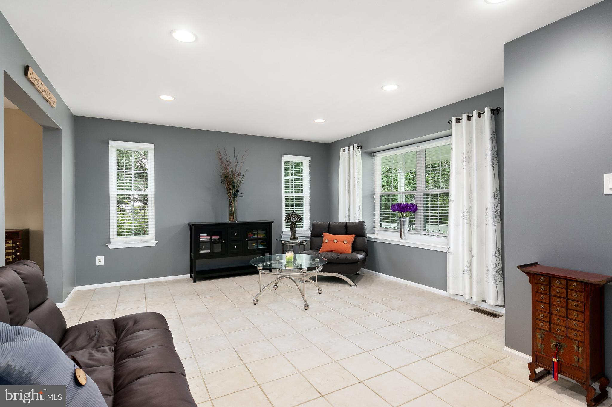 21 Phoenix Road Marlton, NJ 08053 - Photo 6 of 25