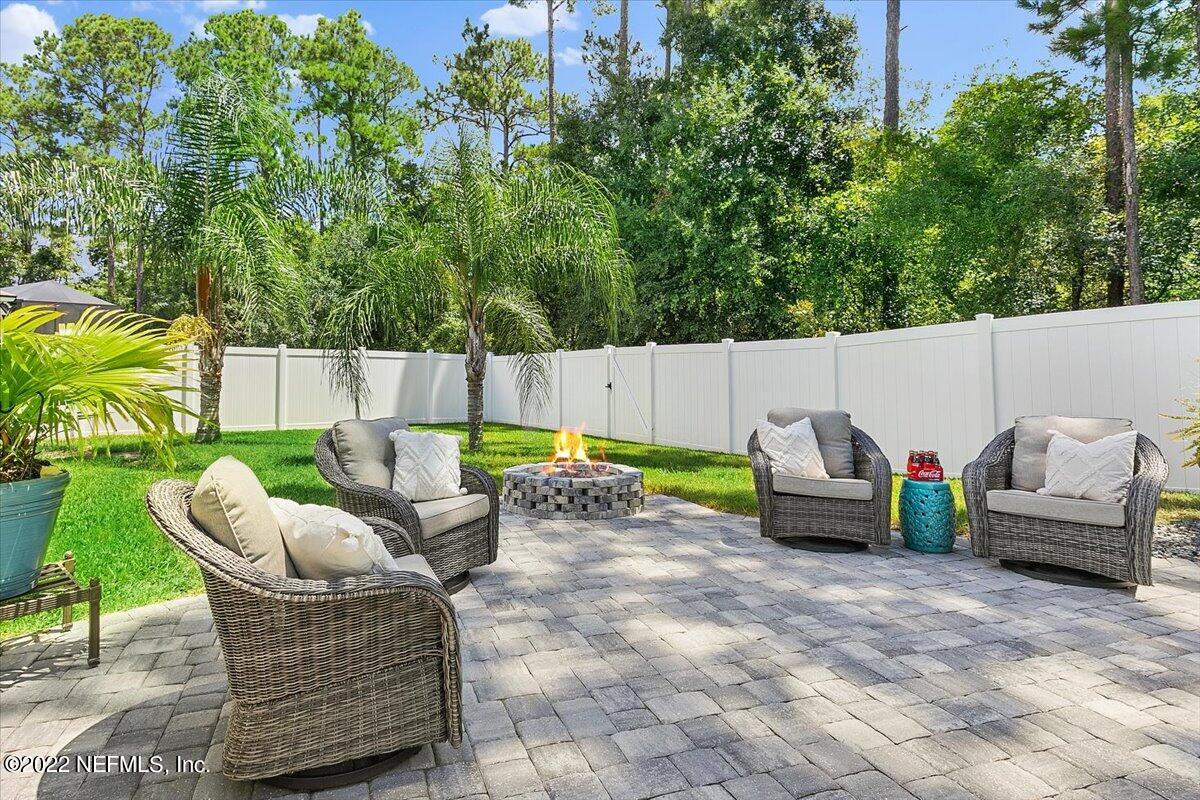 225 Crescent Key Drive St. Augustine, FL 32086 - Photo 5 of 46 40-Patio & Fire Pit