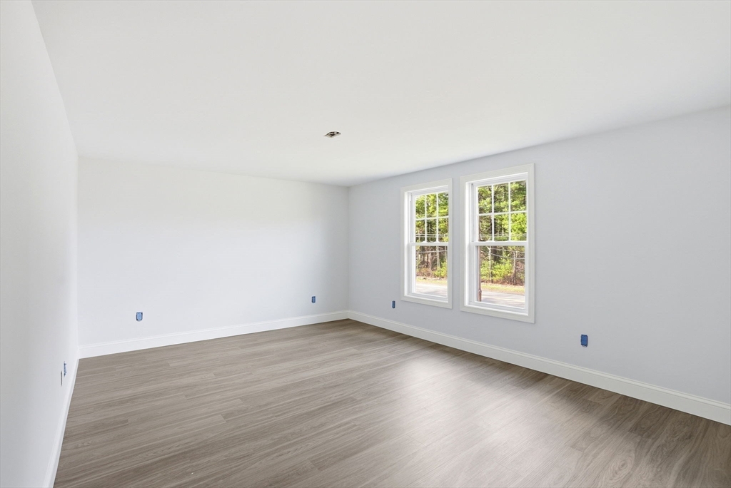 357 Wareham Street Middleboro, MA 02346 - Photo 32 of 42