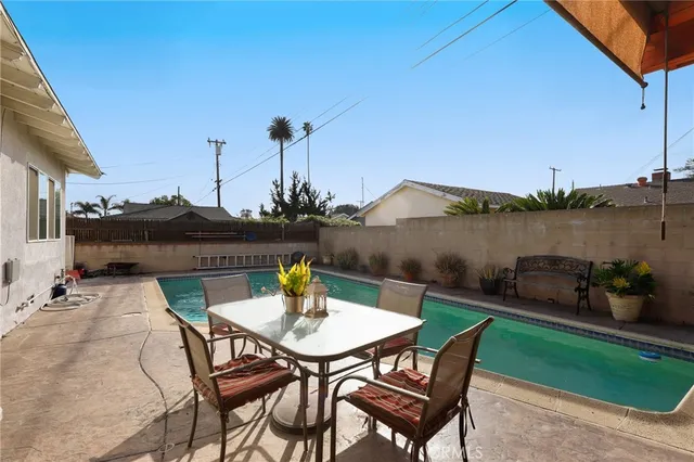 $999,999 | 411 Parsons Street, La Habra, CA 90631