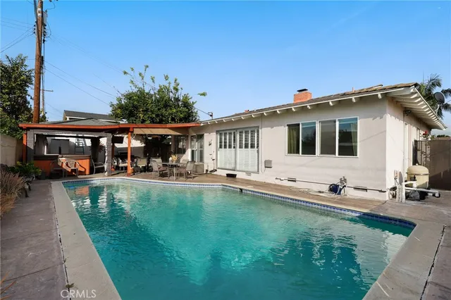 $999,999 | 411 Parsons Street, La Habra, CA 90631