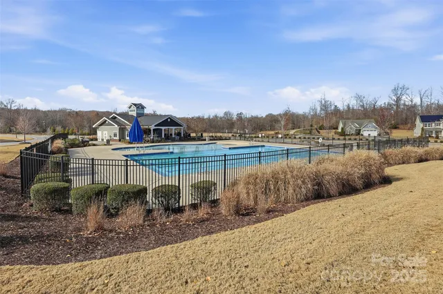 $645,000 | 4711 Green Mountain Drive, Charlotte, NC 28215