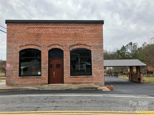 $469,900 | 157 North Main Street, Bostic, NC 28018