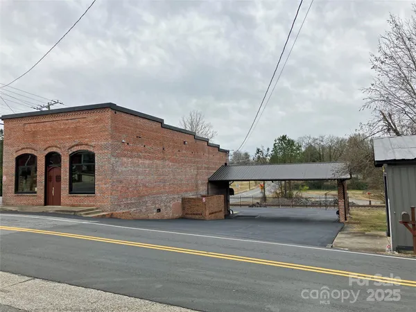 $469,900 | 157 North Main Street, Bostic, NC 28018